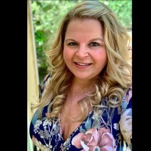 Meet your Posher, Cortney